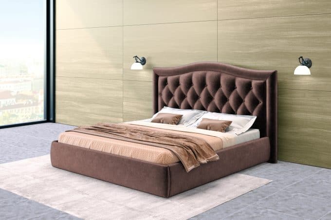 Pigi lova Venecija su patalynės dėže ir rudos spalvos barchatiniu audiniu